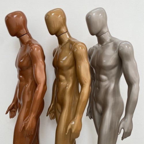 Manequim Masculino de Polietileno  Bombado Cor Savana 