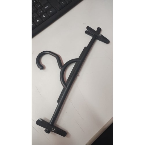 Kit  C/ 50 Cabides C/ Presilhas de Plástico Preto 